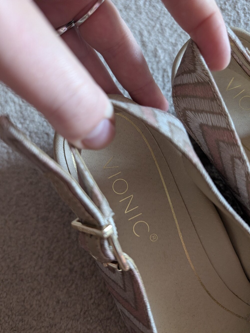 Vionic carolina Beige Chevron Espadrille Wedge Slingback Pastel Wedges - Picture 4 of 6